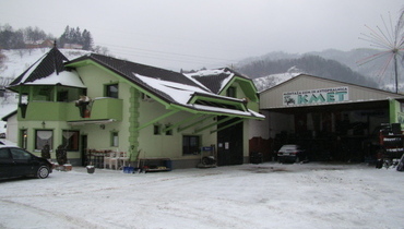 MONTAŽA GUM IN AVTOPRALNICA ZVONKO PLEVČAK s.p.